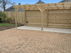 Photo 17- click for photo gallery